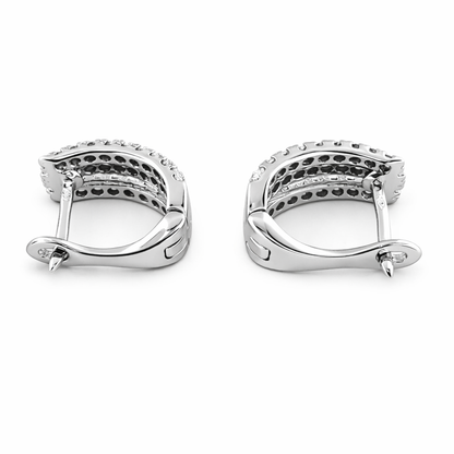 Orecchini ovali con 3 file di diamanti ct 0,42 in oro bianco 18kt (750)