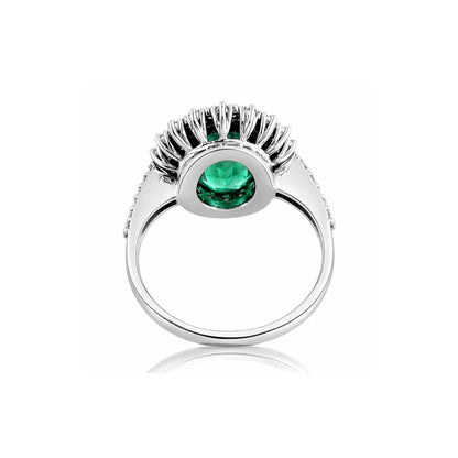 Anello con Smeraldo Ovale ct 1,73 e Diamanti ct 0,83 in oro bianco 18kt (750)