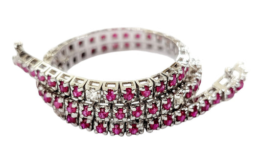 Bracciale tennis piramidale in oro bianco 18K con rubini 1,42 ct e diamanti 0,13 ct