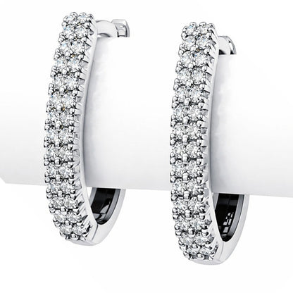 Orecchini ovali in pavé con diamanti bianchi ct 0,31 in oro bianco 18kt (750)