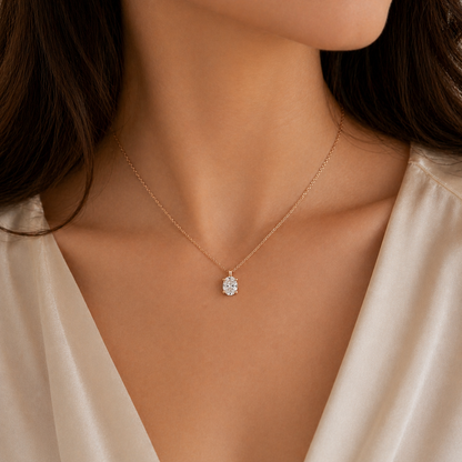 Collana con pendente diamante ovale ct 0,30 e diamante rotondo ct 0,20 in oro rosa 18kt (750) certificato HRD Antwerp