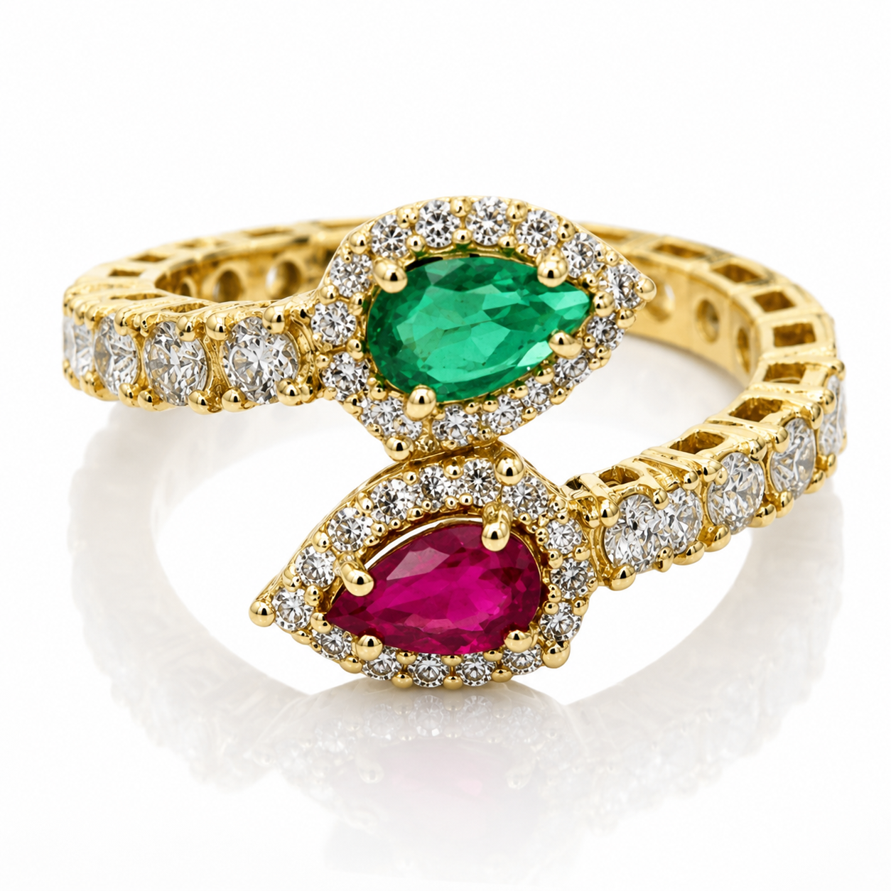 Anello contrarié diamanti ct 0.80 smeraldo ct 0.30 e rubino ct 0.50 a goccia in oro giallo 18kt (750)