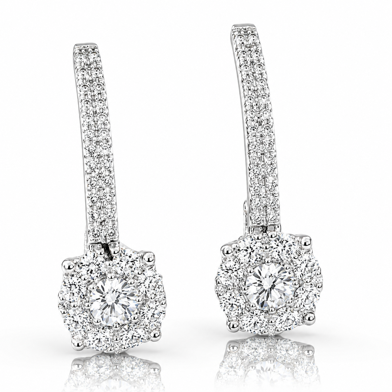 Orecchini pendenti magic con diamanti naturali ct 0,50 in oro bianco 18kt (750)