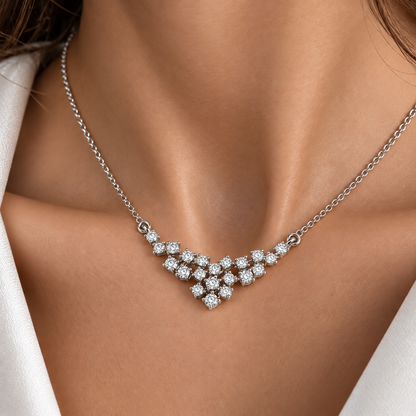 Collana floreale diamanti bianchi ct 0,87 in oro bianco 18kt (750)
