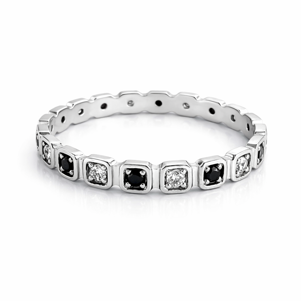 Anello veretta con diamanti bianchi ct 0.15 e neri ct 0.15 in oro bianco 18kt (750)