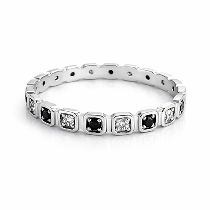 Anello veretta con diamanti bianchi ct 0.15 e neri ct 0.15 in oro bianco 18kt (750)