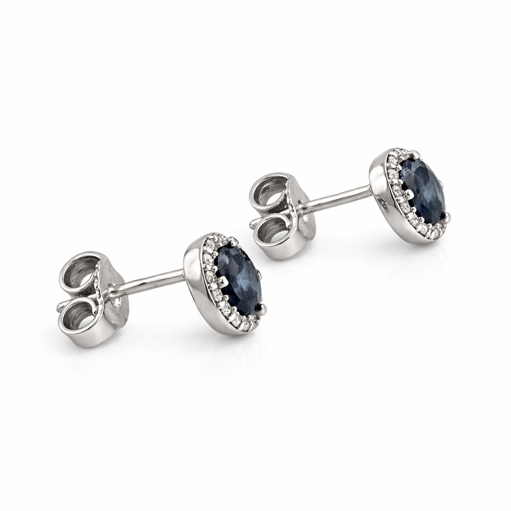 Orecchini con Zaffiri ovali 1.05 ct e Diamanti 0,28ct in Oro Bianco 18 kt (750)