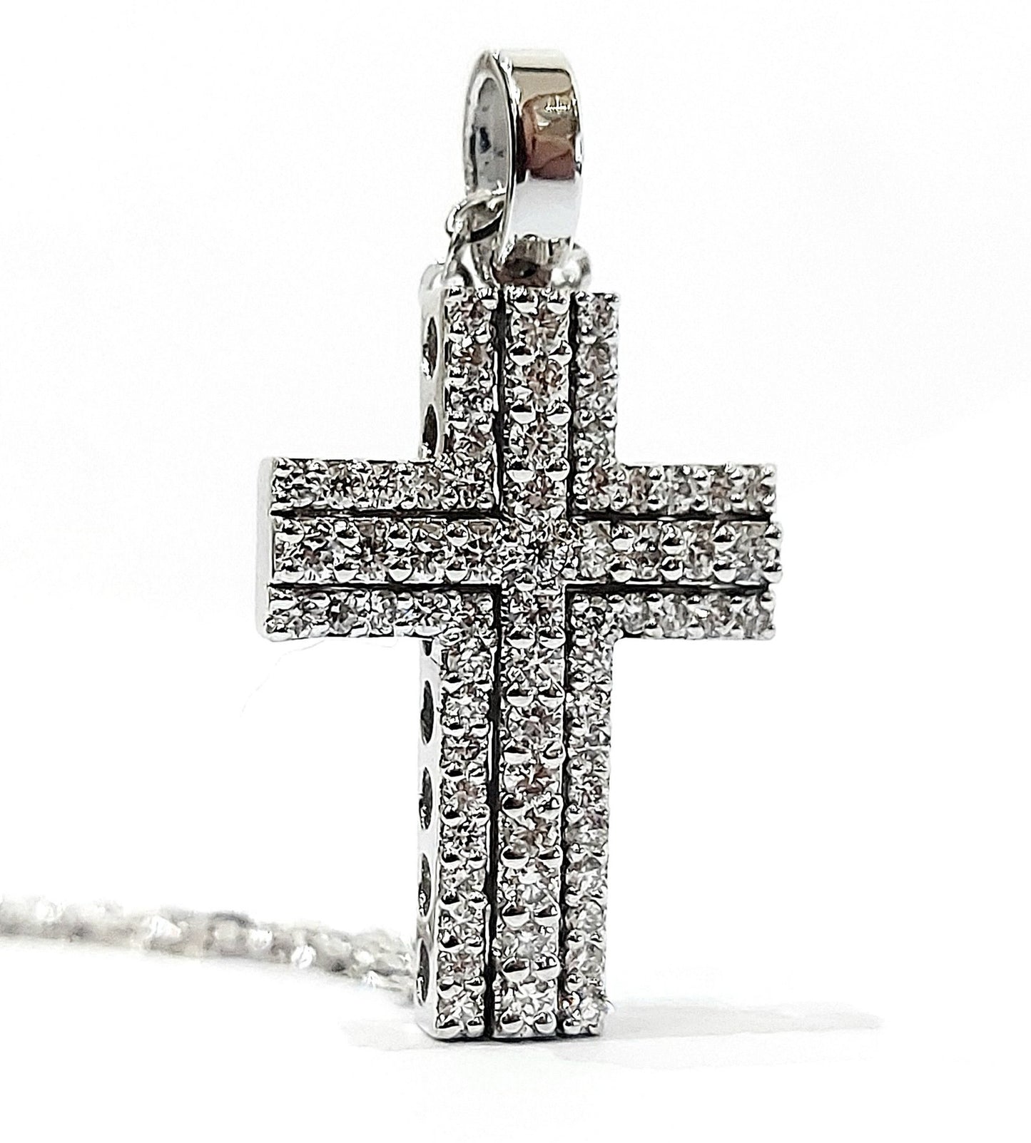 Collana e pendente croce Diamanti 0,45 ct in Oro Bianco 18kt (750)