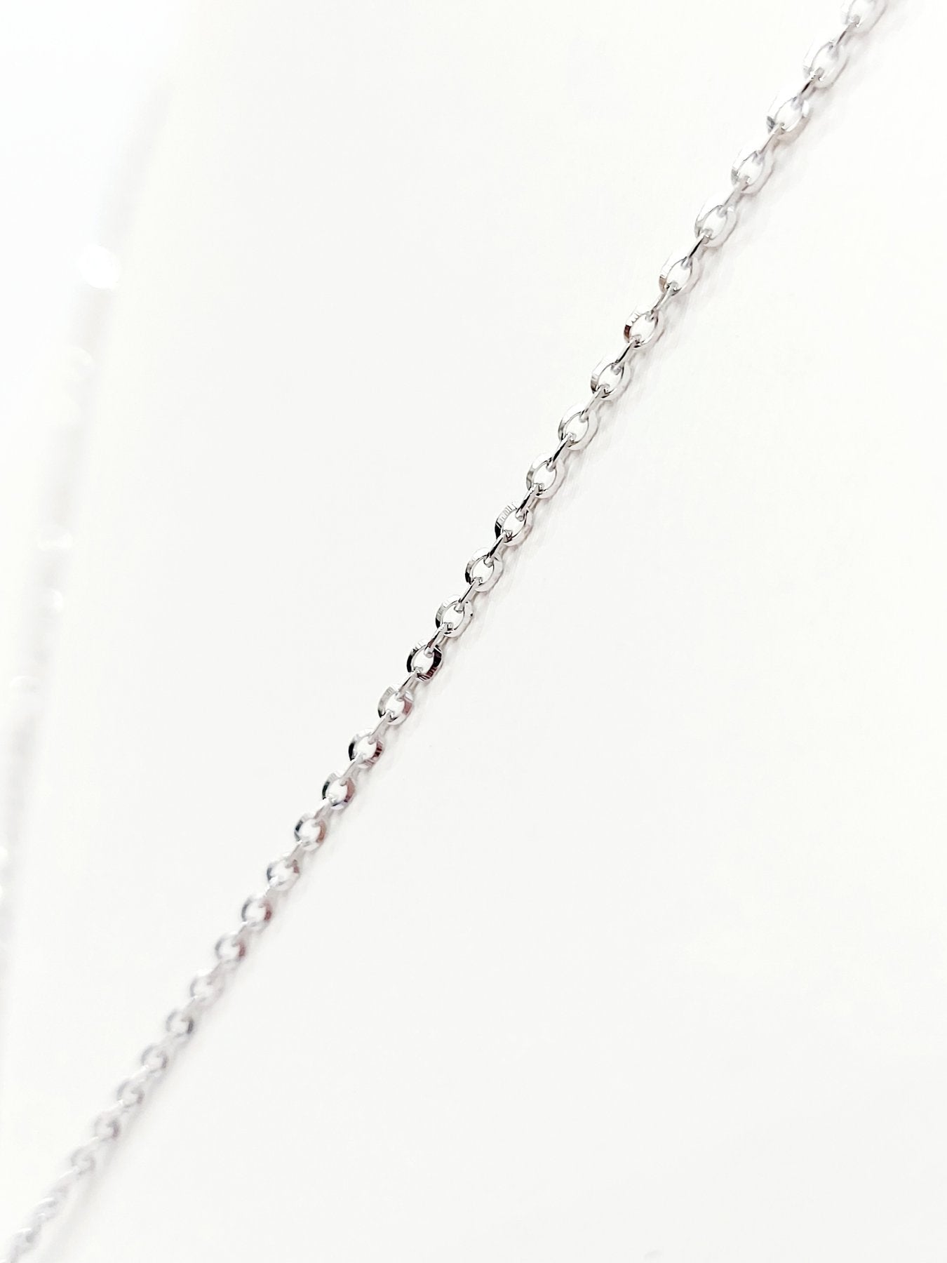 Collana e pendente croce Diamanti 0,45 ct in Oro Bianco 18kt (750)