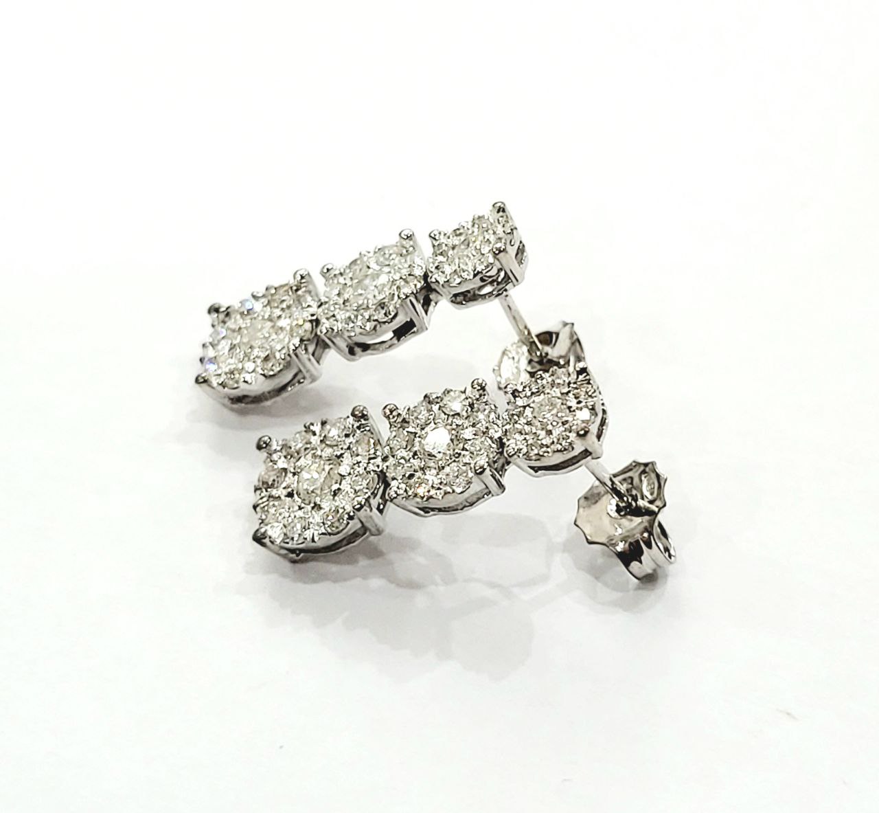 Orecchini trilogy Magic in Oro Bianco con Diamanti 1,38 ct 18 kt (750)