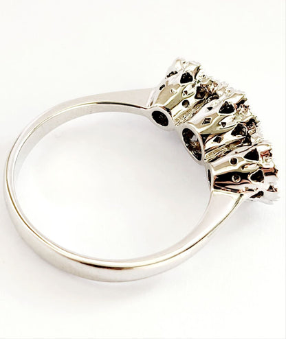 Anello Trilogy magic Astralia con Diamanti 1,15 ct in Oro Bianco 18 kt (750)