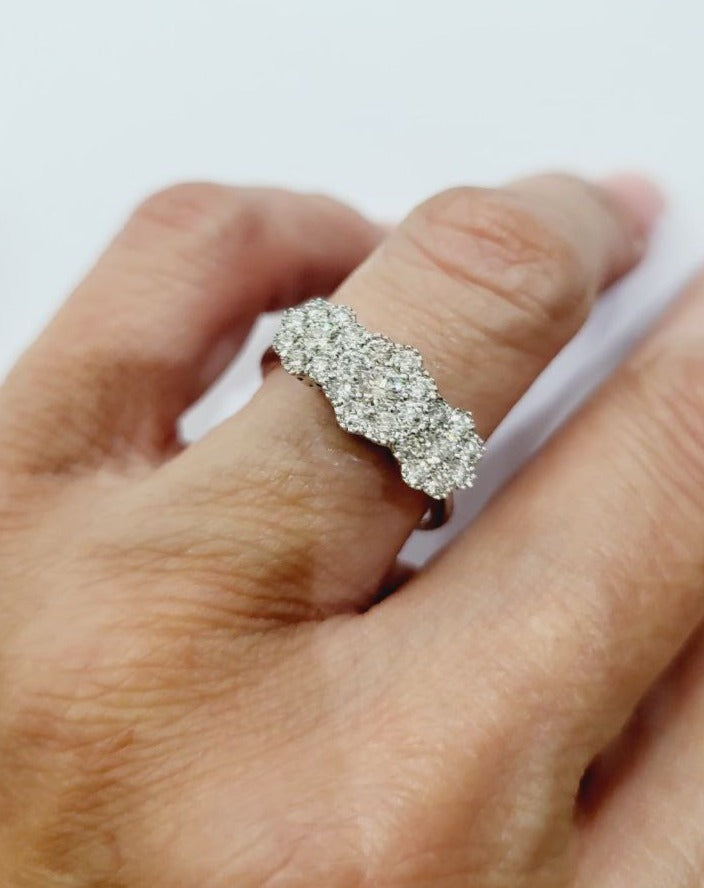 Anello Trilogy magic Astralia con Diamanti 1,15 ct in Oro Bianco 18 kt (750)