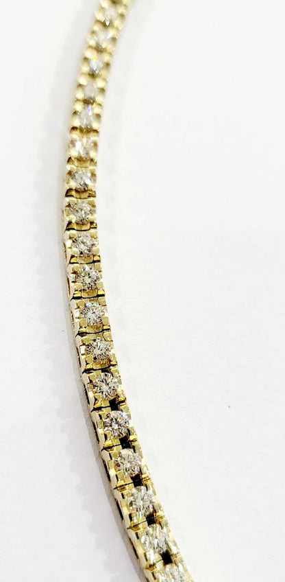 Collana modello tennis con Diamanti ct 5,04 in Oro Giallo 18 kt (750)