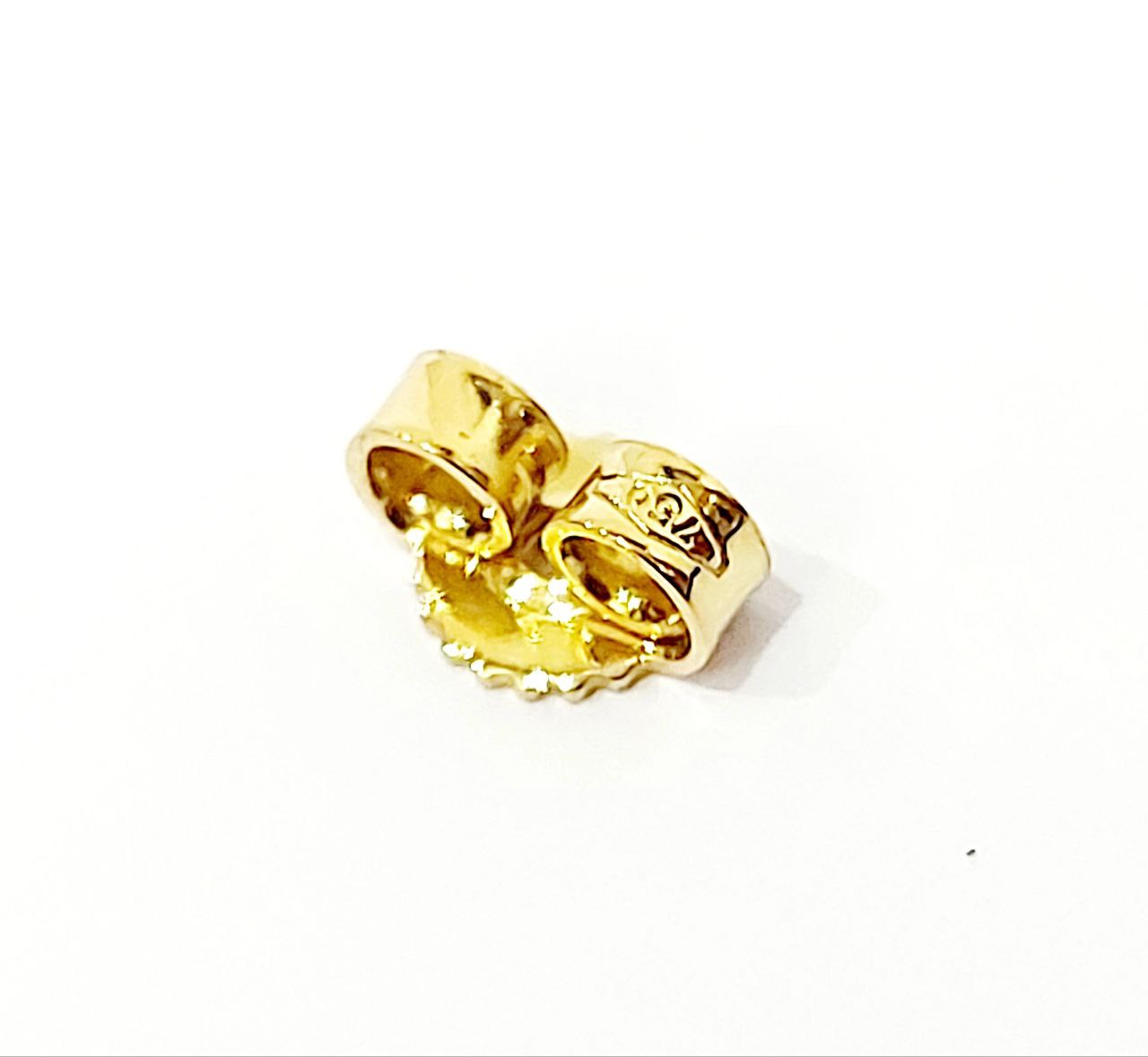 Orecchini punto luce tornito con Diamanti 0,06 ct in Oro Giallo 18 kt (750)