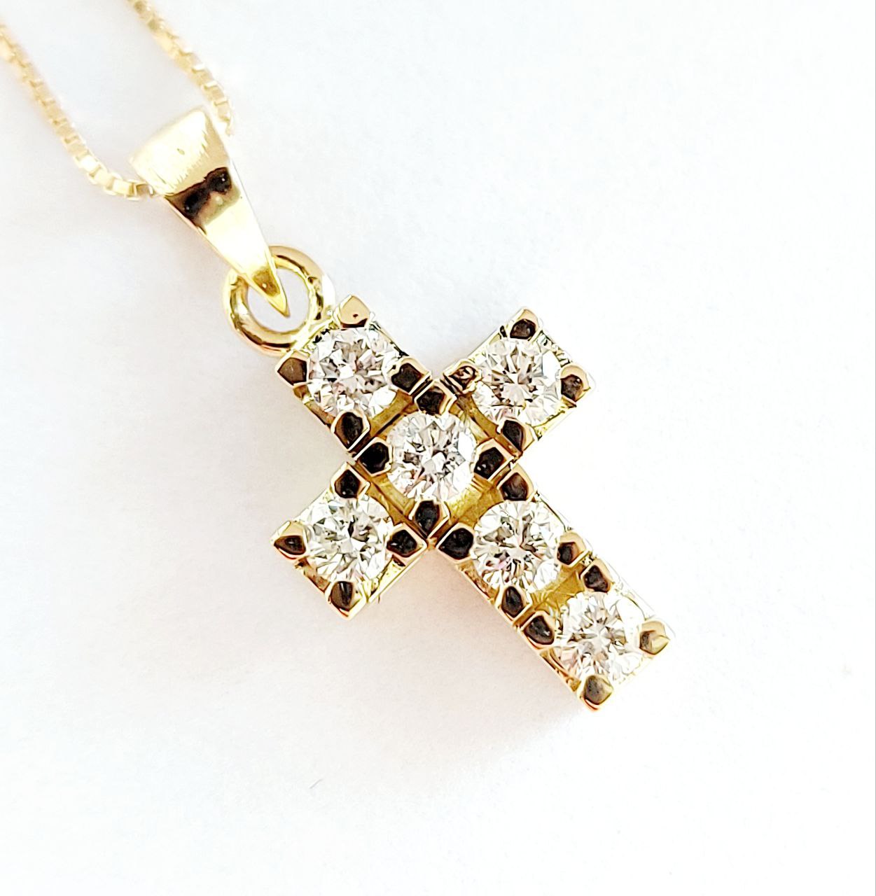 Elli Diamonds Collana Oro Giallo 585 Con Ciondolo Croce E Diamante 0,03 Ct