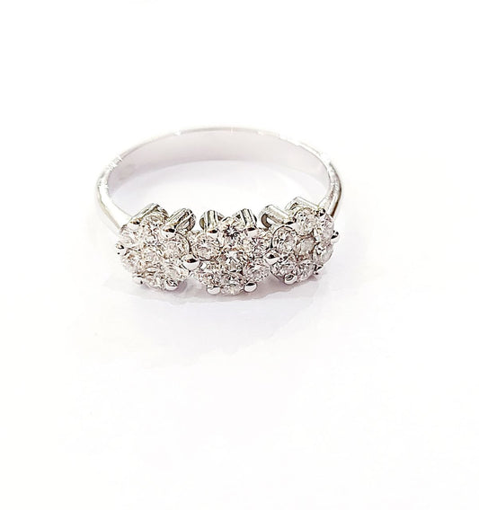 Anello trilogy magic in Oro Bianco 18kt-750 con Diamanti 0,85 ct
