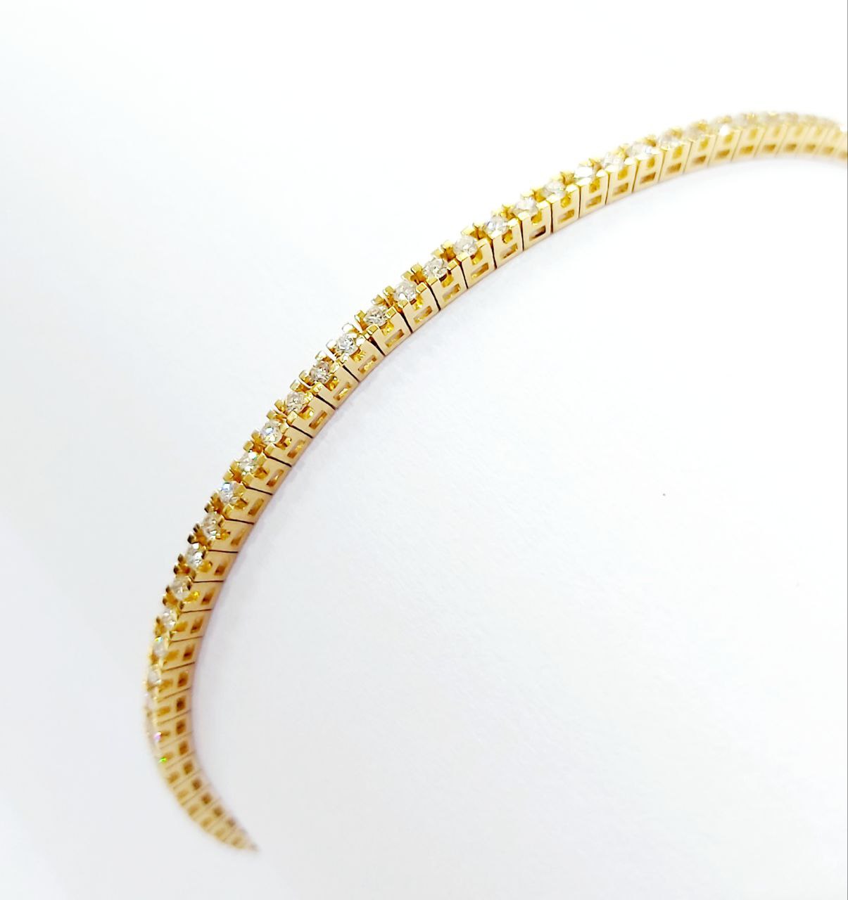 Bracciale modello  tennis in Oro giallo 18 kt con Diamanti bianchi naturali CT 1,60- 21 cm