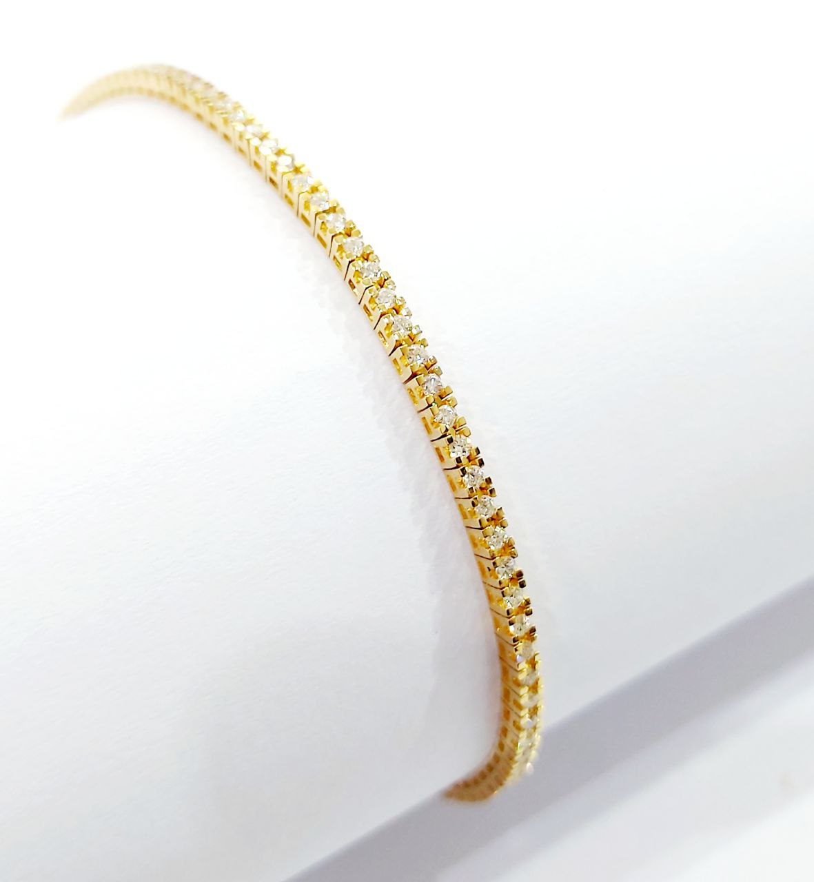 Bracciale modello  tennis in Oro giallo 18 kt con Diamanti bianchi naturali CT 1,60- 21 cm