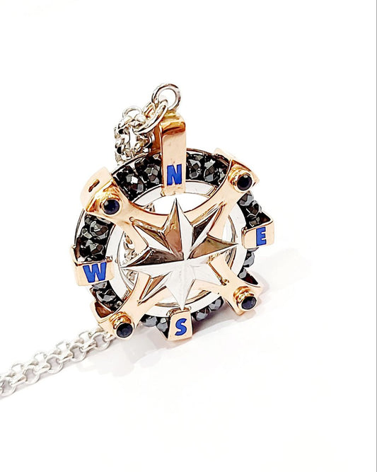 Collana con pendente  Uomo Rosa Dei Venti Oro 18kt-750 Zaffriro blu Spinelli Naturali Sfaccettati