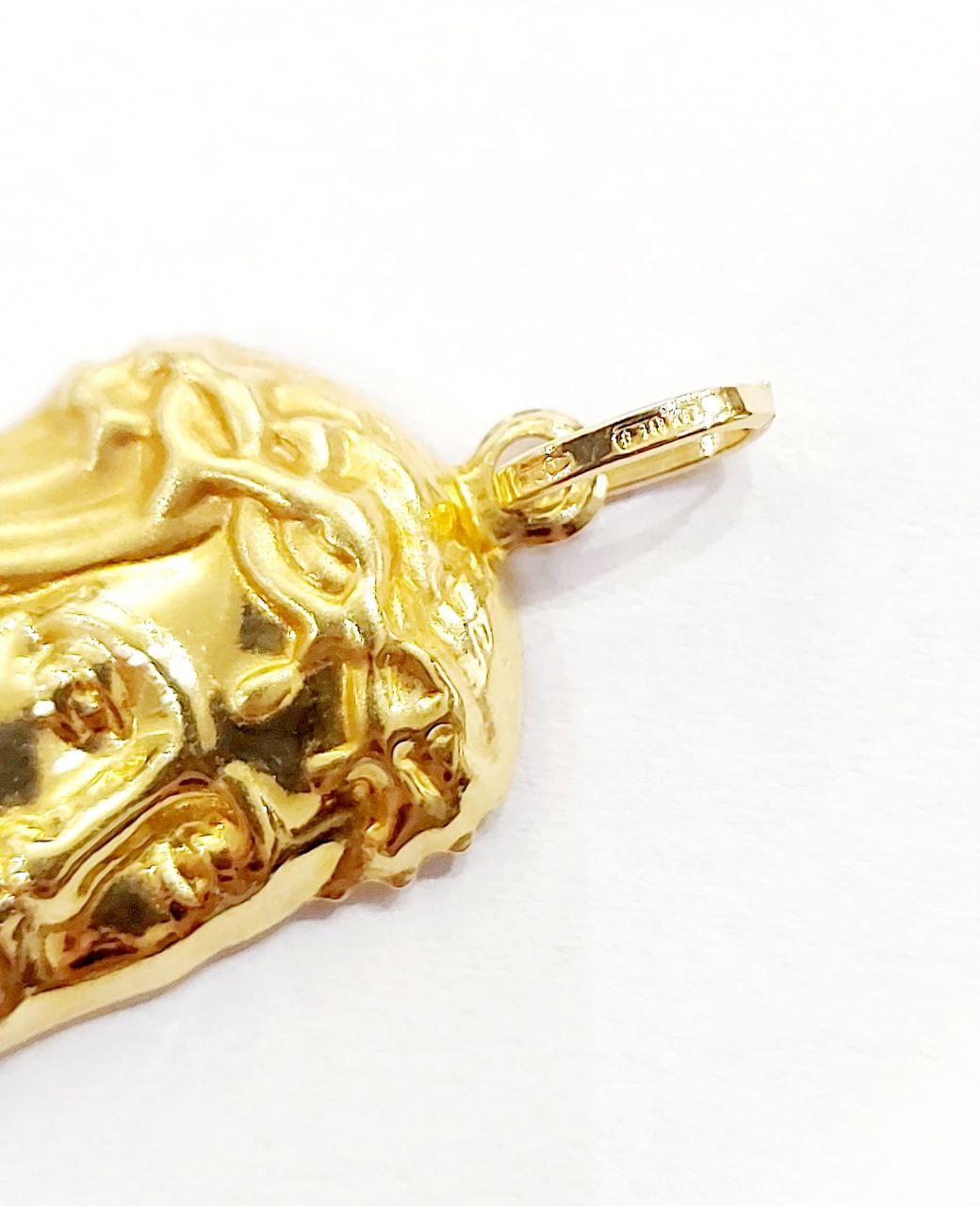 Pendente cristo Oro Giallo 18kt (750) - Oreficeria