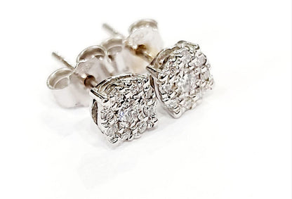 Orecchini magic in Pave' di Diamanti Naturali Taglio Brillante ct 0,25 Oro Bianco 18kt (750)