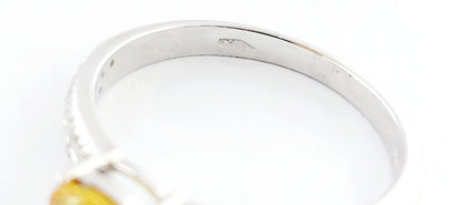 Anello Astralia in Oro Bianco con Zaffiro Giallo ovale ct 0,70 e Diamanti ct 0,30 18 kt (750)