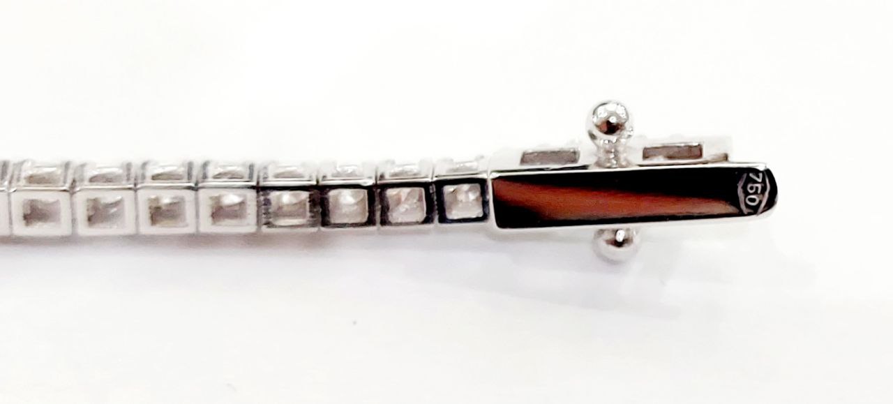Bracciale modello  tennis in Oro Bianco 18 kt con Diamanti bianchi naturali CT 1,65- 21 cm