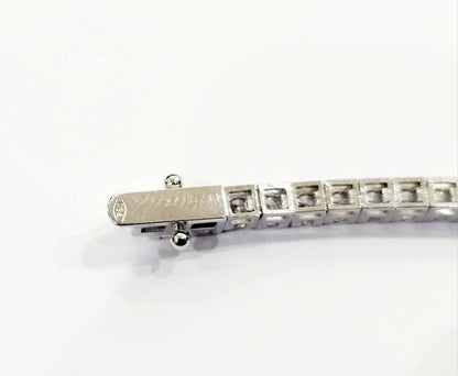 Bracciale modello  tennis in Oro Bianco 18 kt con Diamanti bianchi naturali Ct 3,10- 17 cm