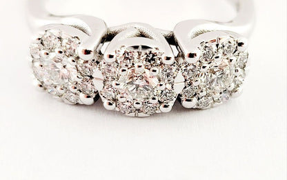 Anello trilogy modello  magic in Oro Bianco con Diamanti 0,93 ct 18kt (750)