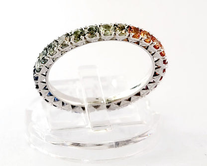 Anello veretta eternity con Zaffiri Multicolor 2,50 ct in Oro Bianco 18 kt (750)