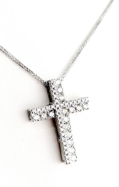 Collana Croce in Oro Bianco 18K con Diamanti 0,50 ct