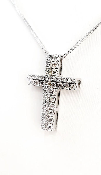 Collana Croce in Oro Bianco 18K con Diamanti 0,50 ct