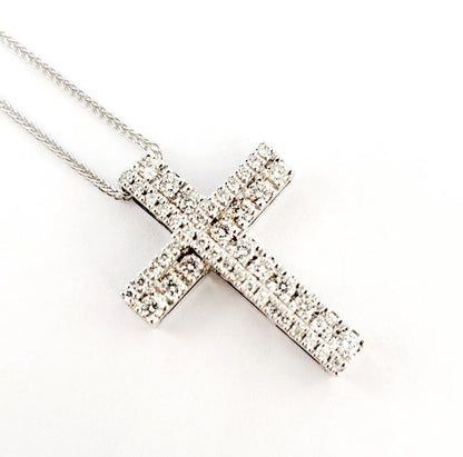 Collana Croce in Oro Bianco 18K con Diamanti 0,50 ct