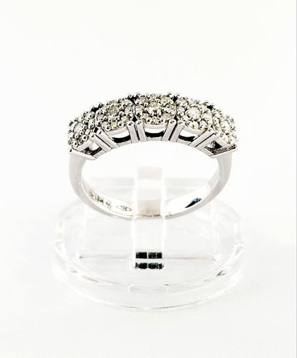 Anello veretta  magic  con diamanti 0,40 ct in Oro Bianco 18 kt (750)