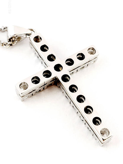 Collana Croce in Oro Bianco 18k con Diamanti bianchi ct 0,25 Diamanti Neri ct 1,07