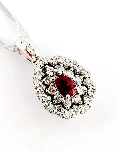 Collana pendente a goccia con doppio giro di Diamanti 0,35 ct e Rubino 0,25 ct in oro bianco 18kt (750)