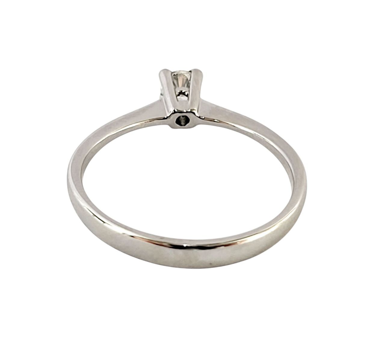 Anello solitario Tiffany 4 griffe Diamante ct 0,10 certificato gemmologico