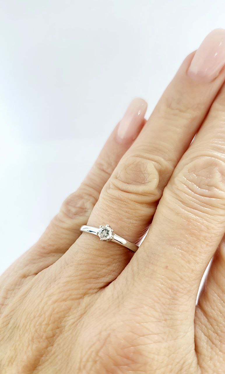 Anello solitario Tiffany 6 griffe donna in oro 18K con diamante ct 0,10 + certificato gemmologico Matrimonio,Fidanzamento,Promessa ,Laurea