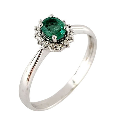 Anello in oro bianco 18k con Smeraldo Ovale ct 0,40 e Diamanti ct 0,10