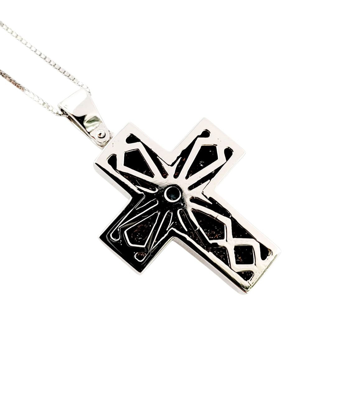 Collana con Croce  Diamanti ct 0,75 e Zaffiro  ct 0,25 in Oro Bianco 18 Kt (750)