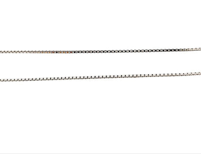 Collana con Croce  Diamanti ct 0,75 e Zaffiro  ct 0,25 in Oro Bianco 18 Kt (750)