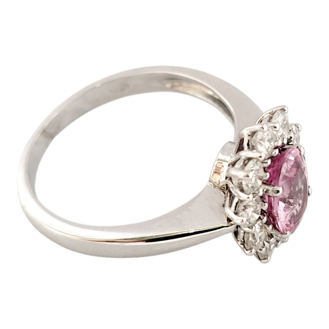 Anello a fantasia con Zaffiro Rosa Naturale ct 1,10 e contorno di Diamanti ct 0,65 in Oro Bianco 18 kt -750 certificato Gem-tech