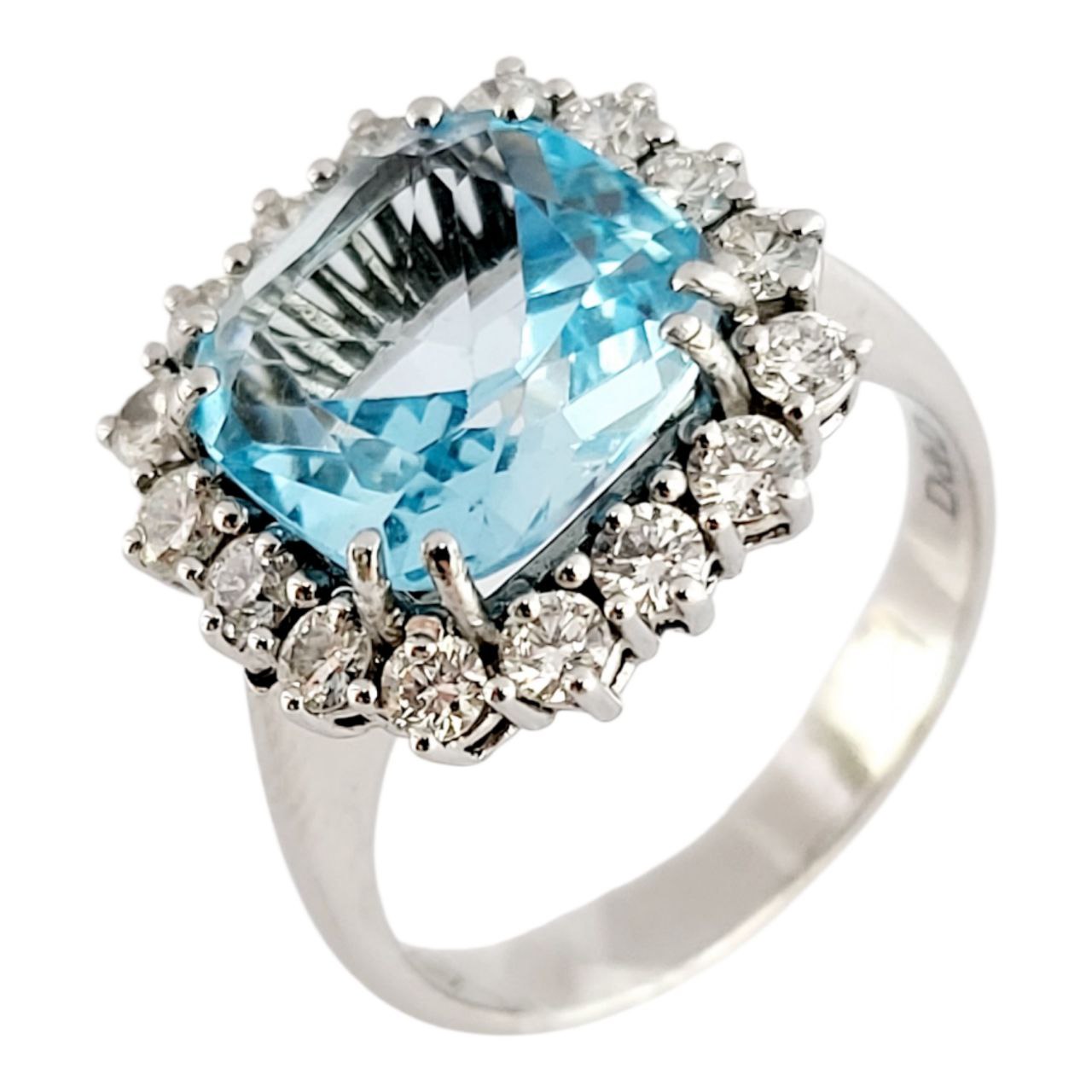 Anello Donna  in Oro Bianco con Topazio azzurro  ct 5,10 e Diamanti ct 0,80 18 kt (750)