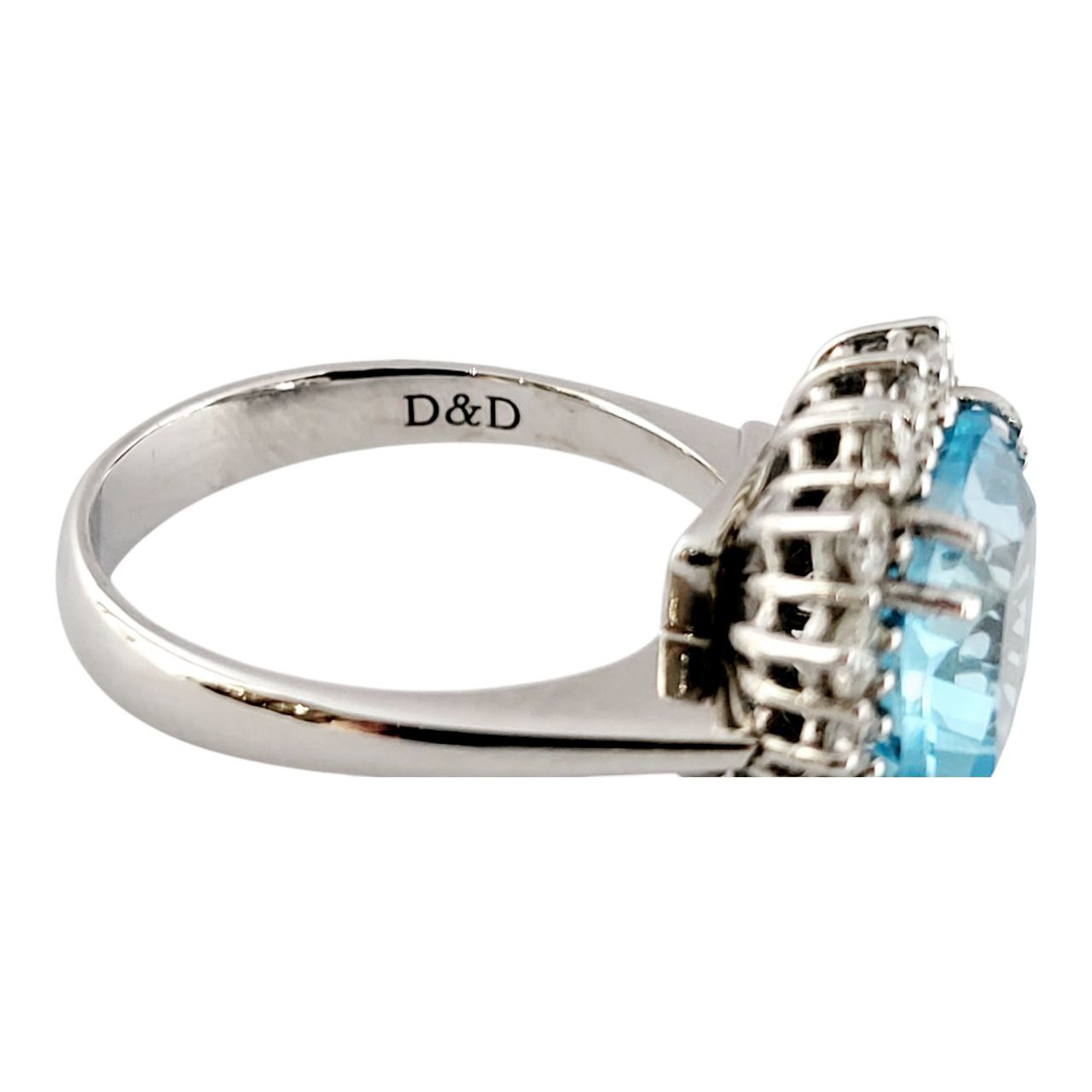 Anello Donna  in Oro Bianco con Topazio azzurro  ct 5,10 e Diamanti ct 0,80 18 kt (750)