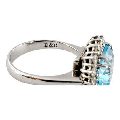 Anello Donna  in Oro Bianco con Topazio azzurro  ct 5,10 e Diamanti ct 0,80 18 kt (750)