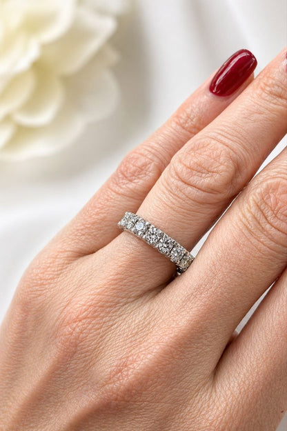 Anello veretta eternity con diamanti carati 2,00 in oro bianco 18Kt (750) Certificato HRD Antwerp