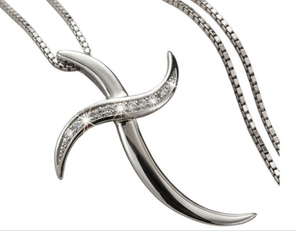 Collana con pendente croce  con diamanti ct 0,05 in oro bianco 18kt (750)
