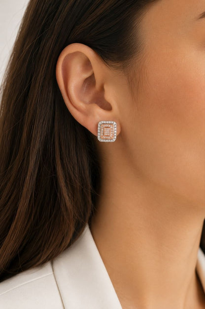 Orecchini quadrati lobo in pave' di Diamanti ct 0,67 Oro Bianco Oro Rosa
