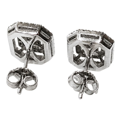 Orecchini a bottone rettangolare impreziosito da Diamanti baguette e taglio brillante 0,75 ct in oro bianco 18kt (750)