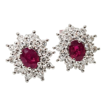 Orecchini in Oro Bianco con Diamanti 0,30 ct e Rubini ovali 0.35 ct 18 kt (750)